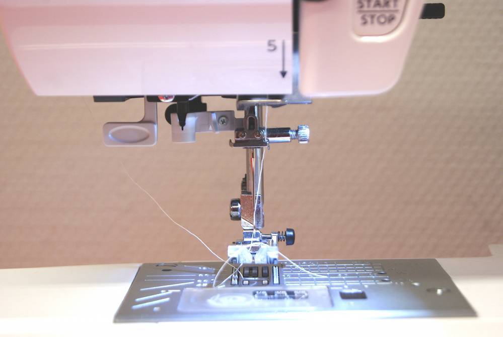 Janome 9077 Jeans & Stertch 3