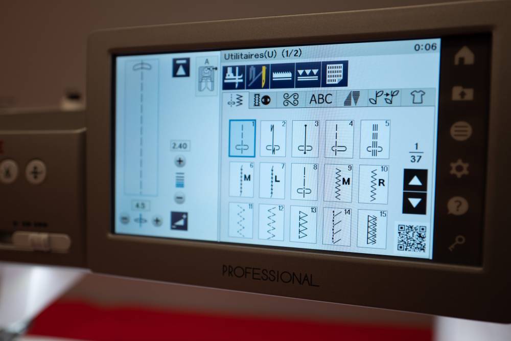 Janome Continental M7 P 5