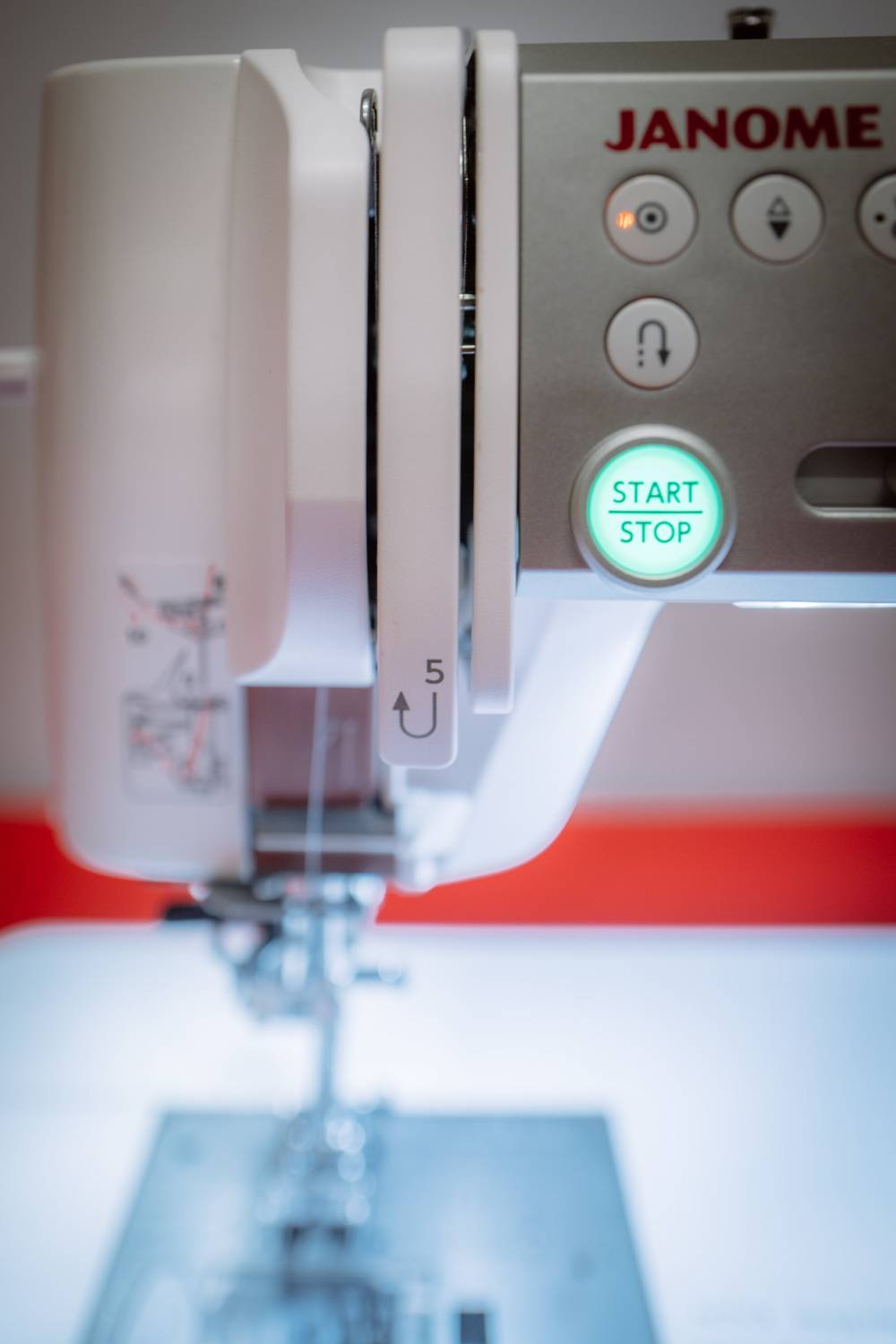 Janome Continental M7 P 6