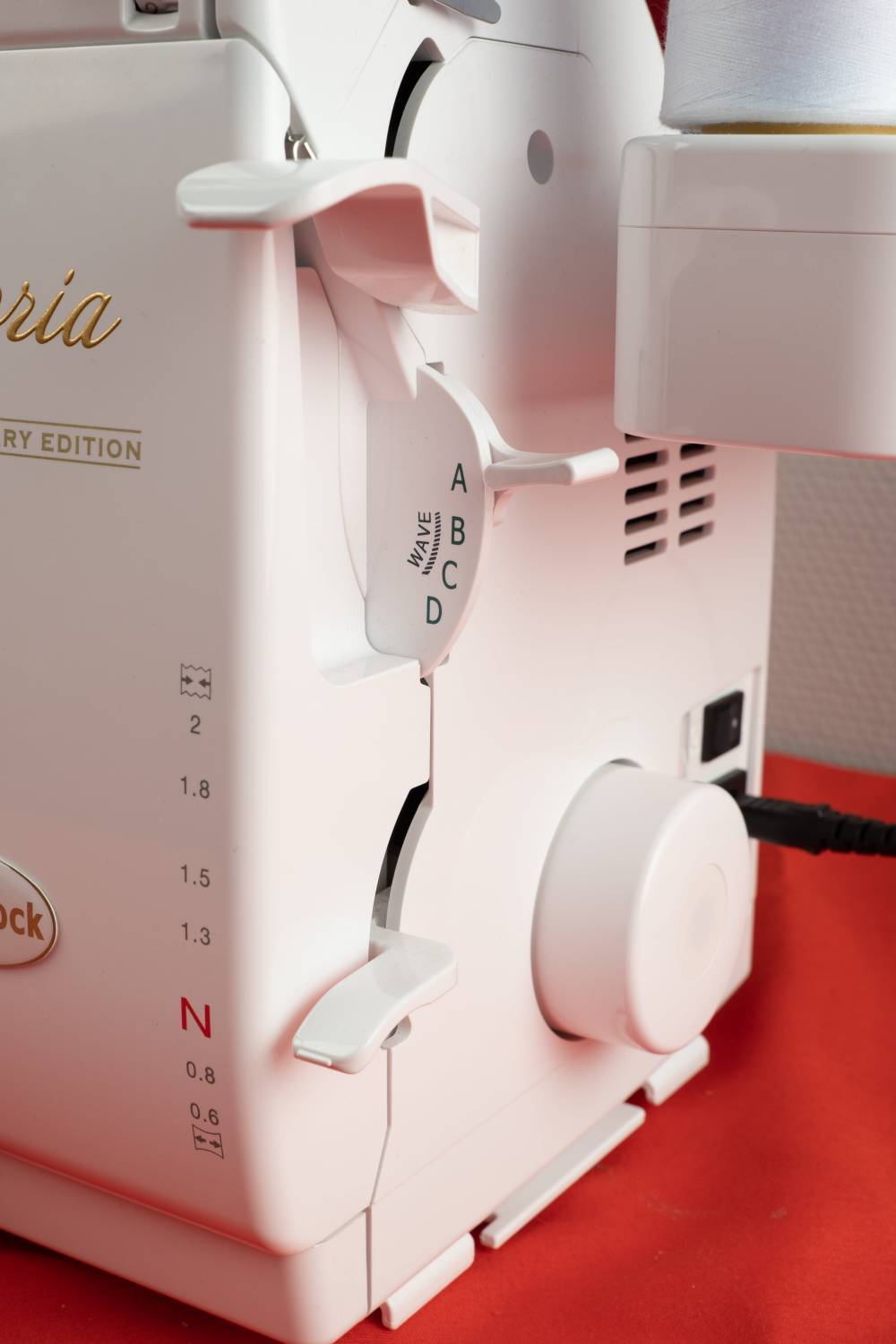 Babylock Gloria 7