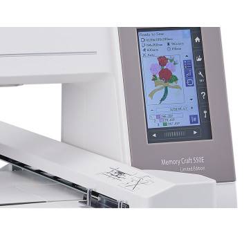 pack-550-e-limited-edition-logiciels-artistic-digitizer-junior-et-acustitch-cle-usb-avec-30-grands-motifs (1)